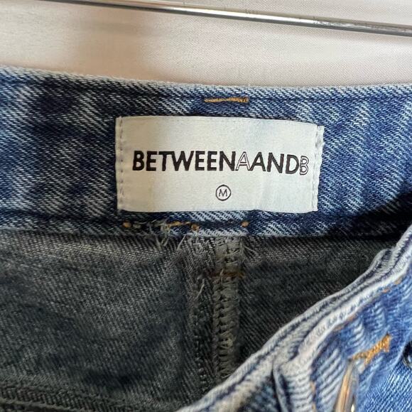 Binkie The Bunny Between A And B Unique Mixed Tone Jeans Raw Hem Size Medium - Picture 6 of 9